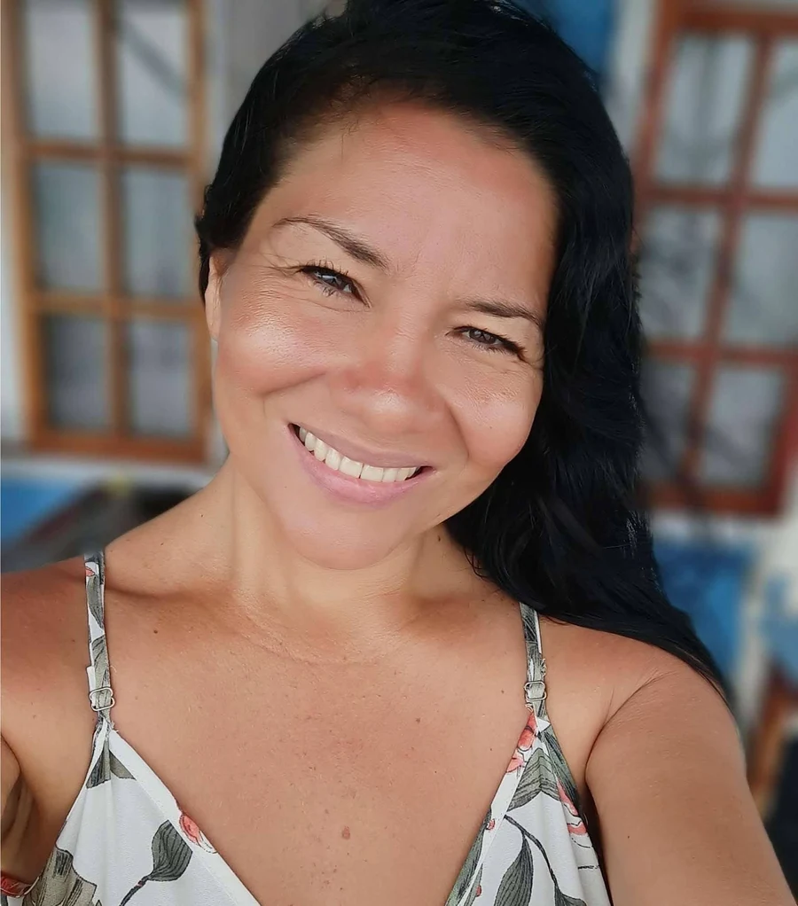 Portrait of Heather, the local host behind Panama Unscripted